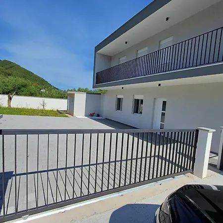 House Bartulovic - Jan With A Pool Villa Ston