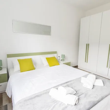 House Bartulovic - Jan With A Pool Ston